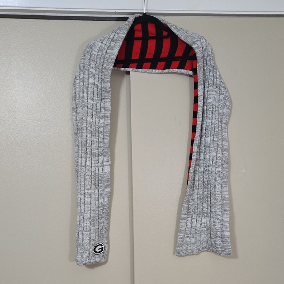 Accessories - Zoozatz UGA Knitted Neck Scarf with Logo & Red Accents
